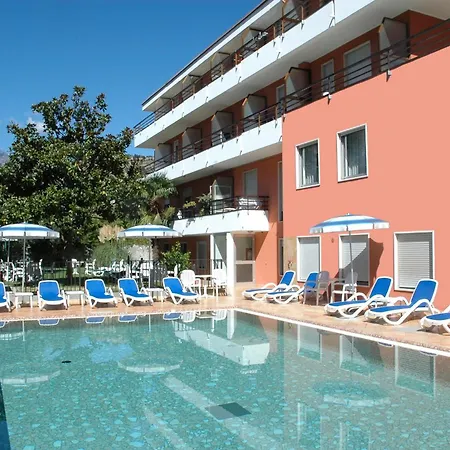 Hotel Garni Magnolia 3*